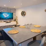 Au Coeur Des Vignes Proche Disneyland Apartament
